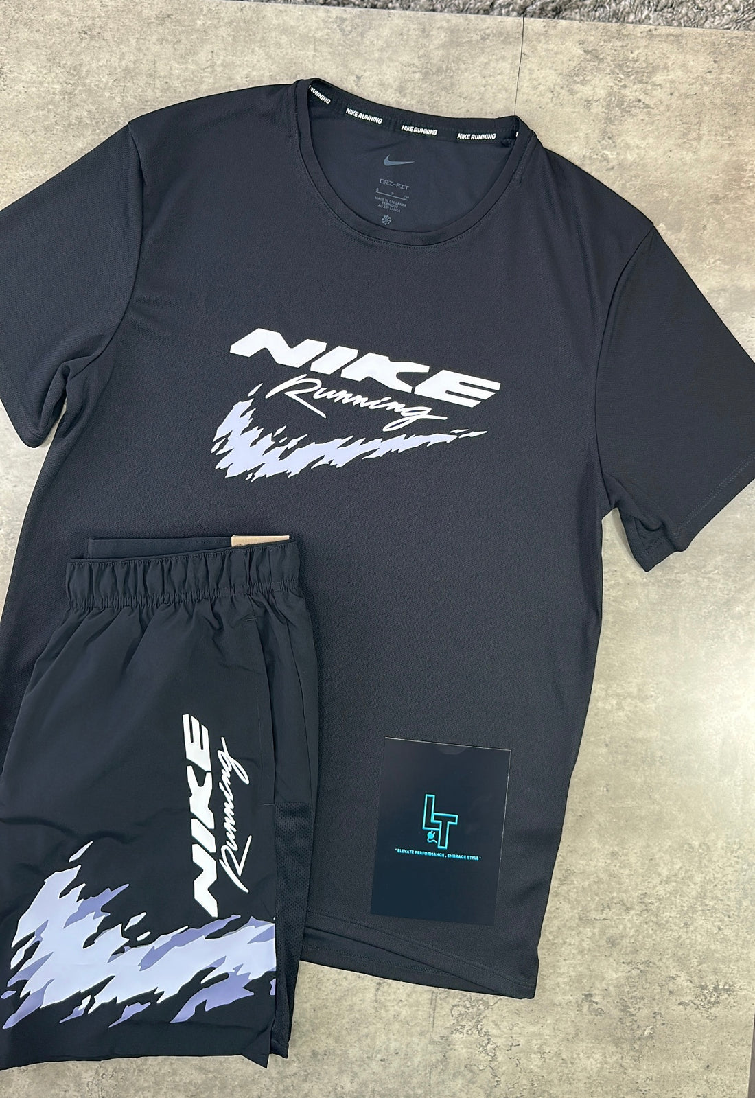 NIKE GRAPHIC MILER SET - BLACK