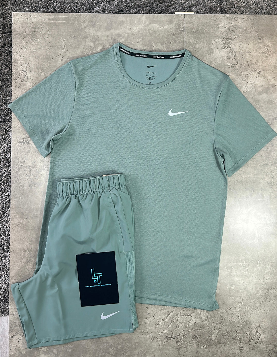 NIKE MILER SET - KHAKI