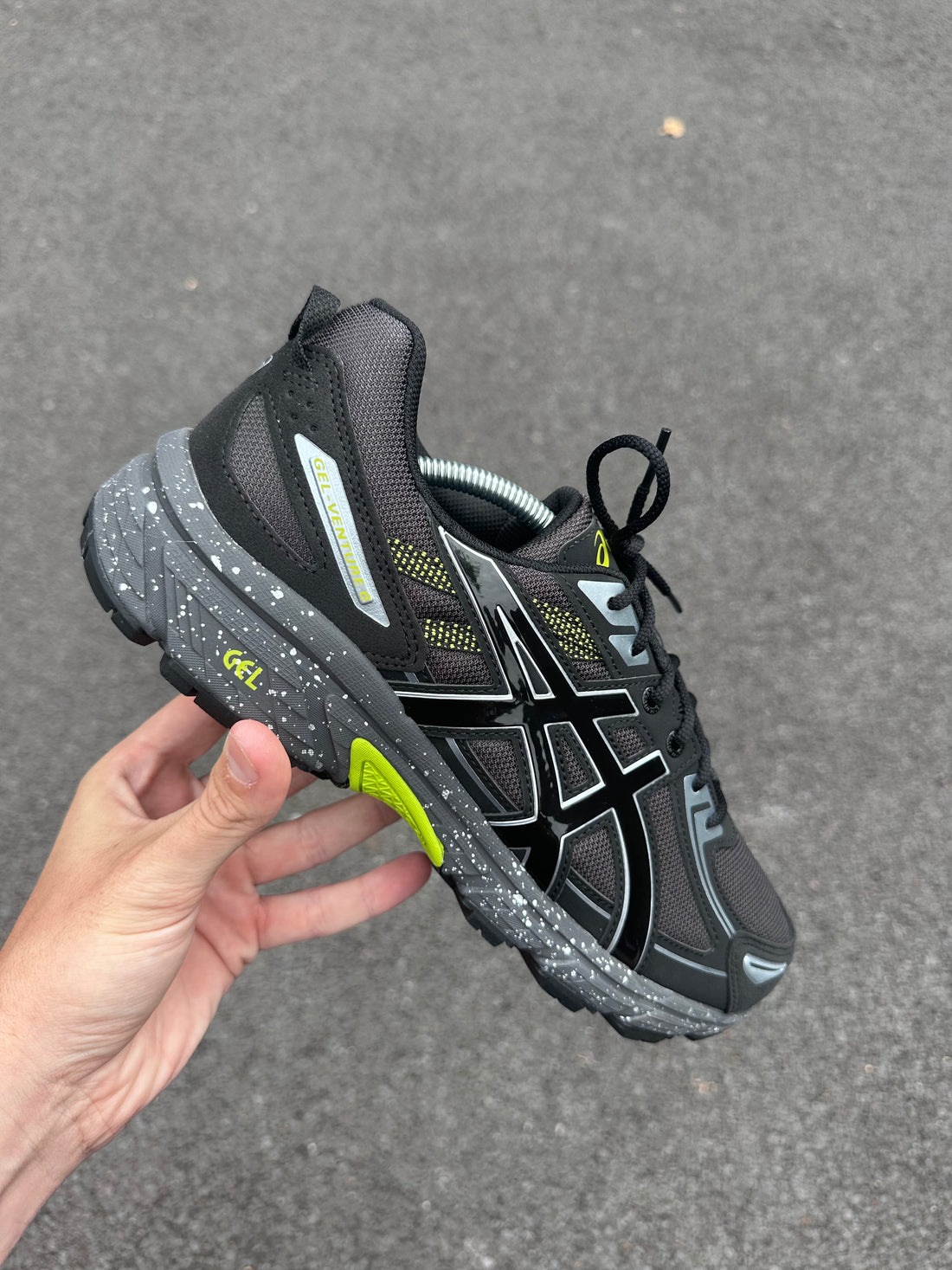 ASICS GEL TRAINERS - BLACK / NEON