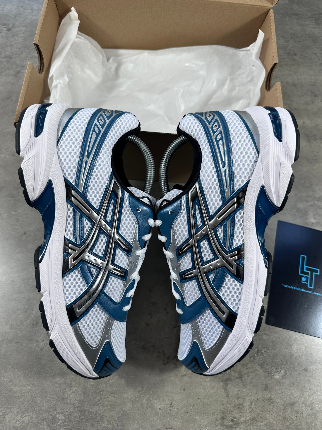 ASICS GEL TRAINERS - WHITE/DARK TEAL