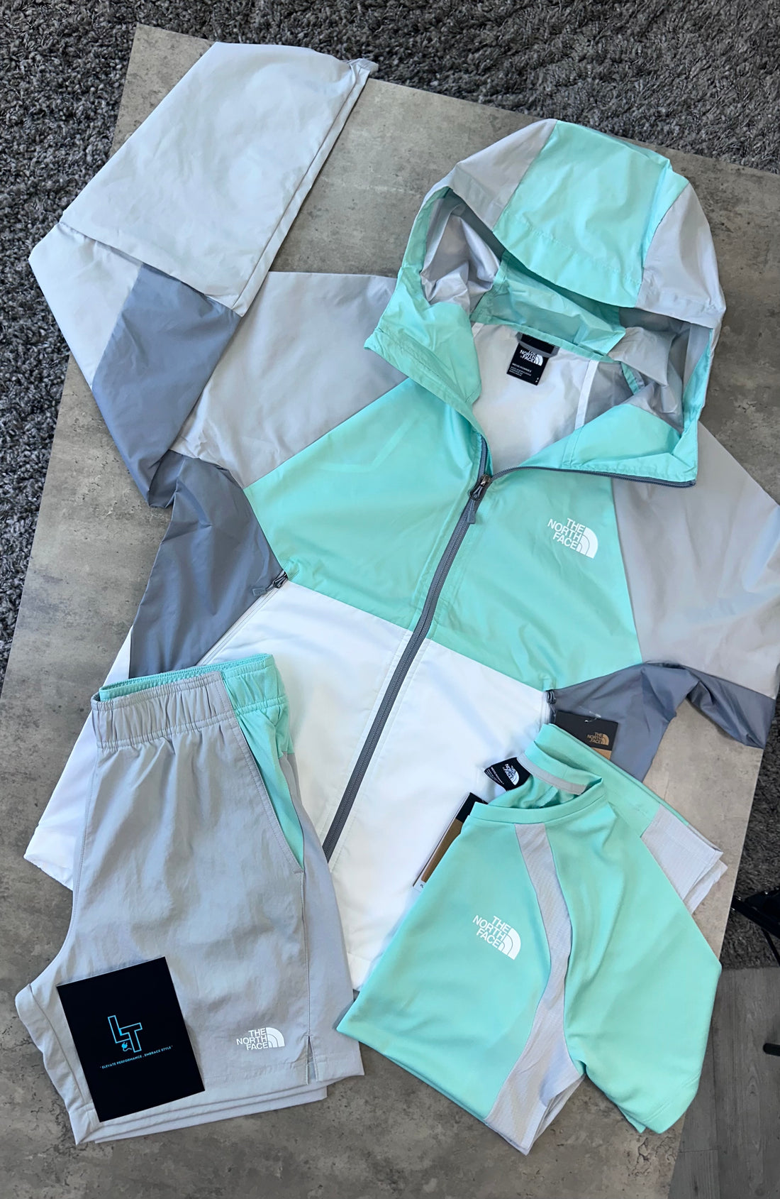 THE NORTH FACE PERFORMANCE SET - MINT/GREY/WHITE