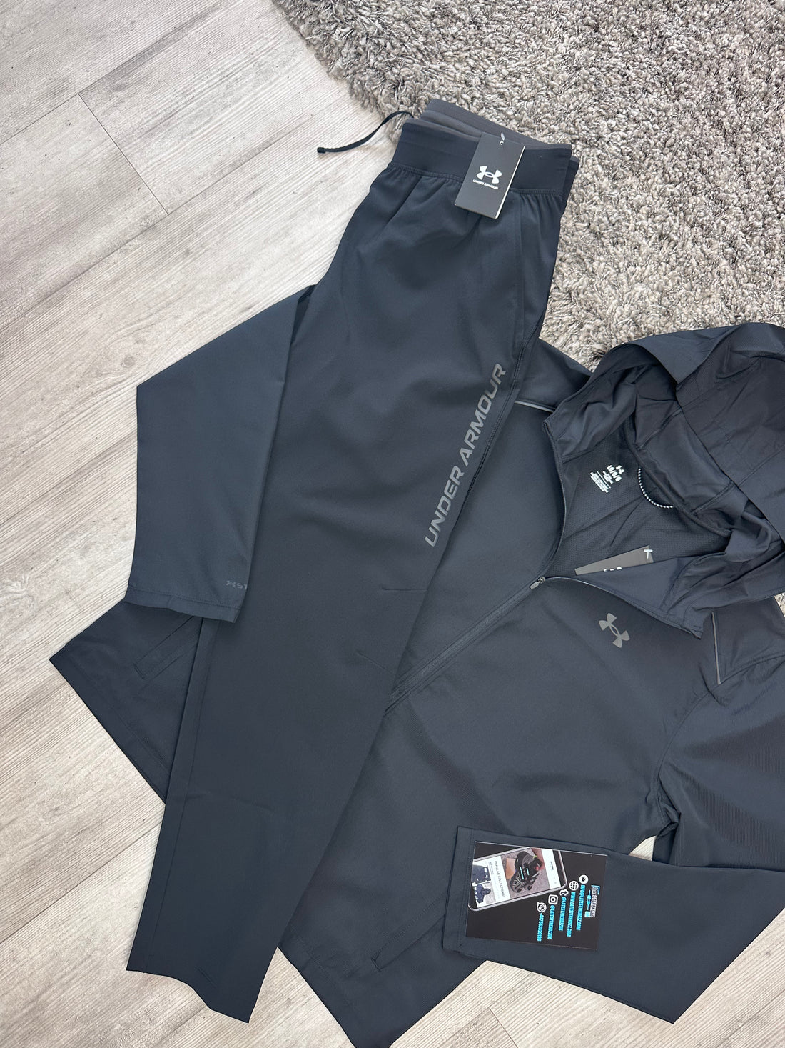 UNDER ARMOUR LAUNCH TRACKSUIT - BLACK