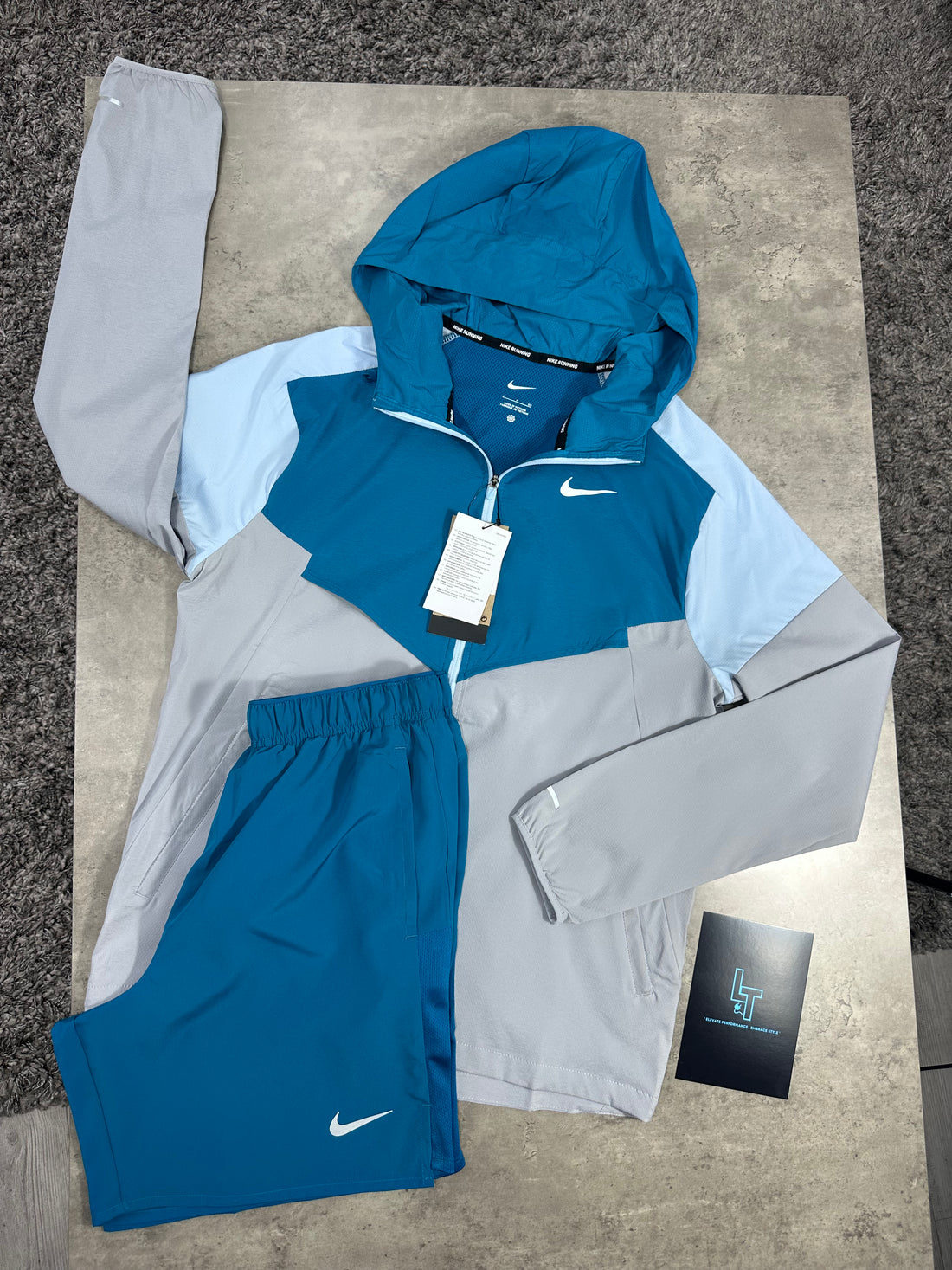 NIKE WINDRUNNER SET - ABYSS/LIGHT BLUE/LIGHT GREY