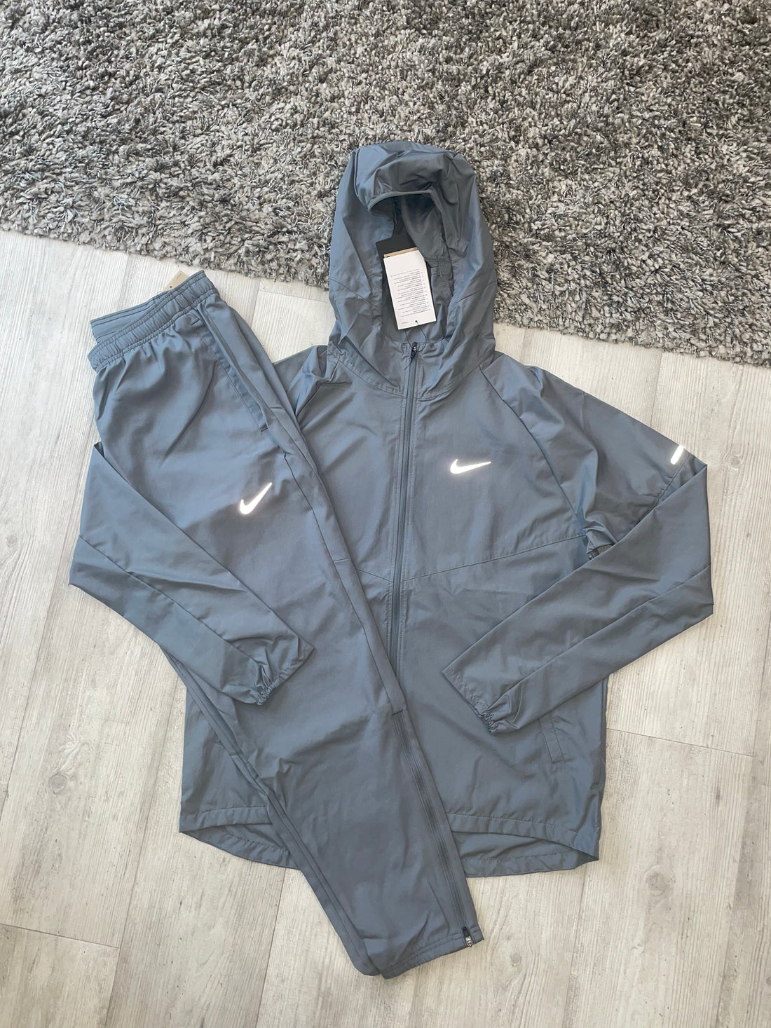 NIKE REPEL WOVEN TRACKSUIT - GREY