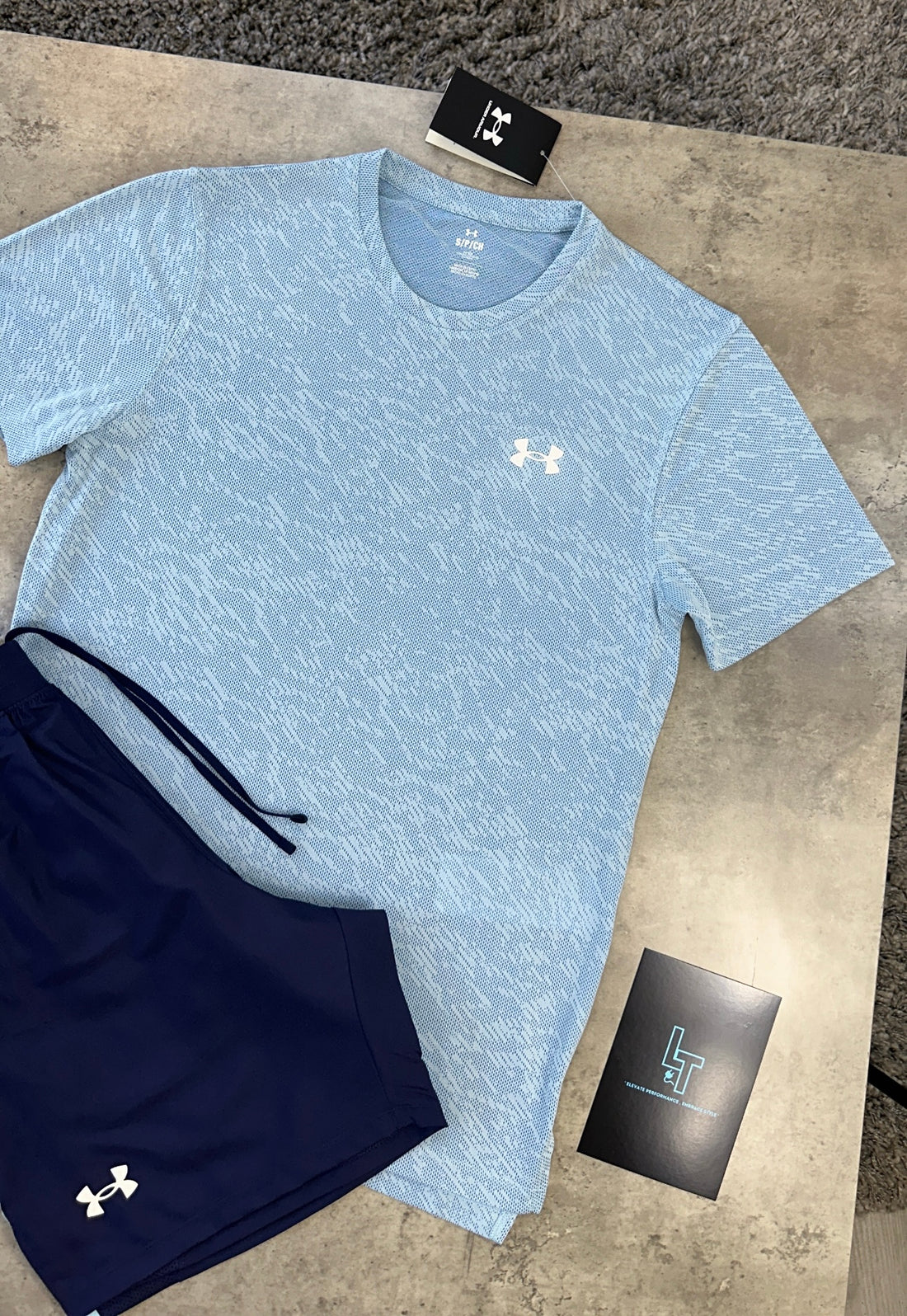 UNDER ARMOUR LAUNCH CAMO SET - LIGHT/DARK BLUE