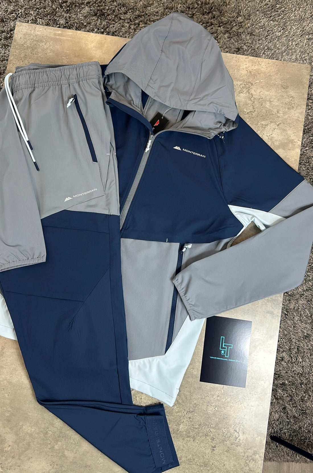 MONTERRAIN TRACKSUIT - GREY/NAVY/SKY