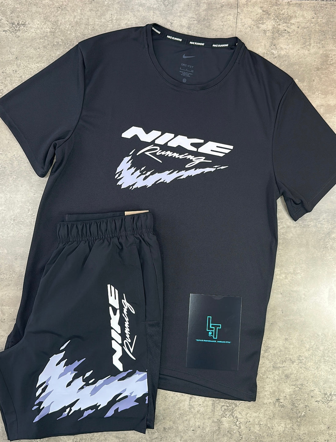 NIKE GRAPHIC MILER SET - BLACK