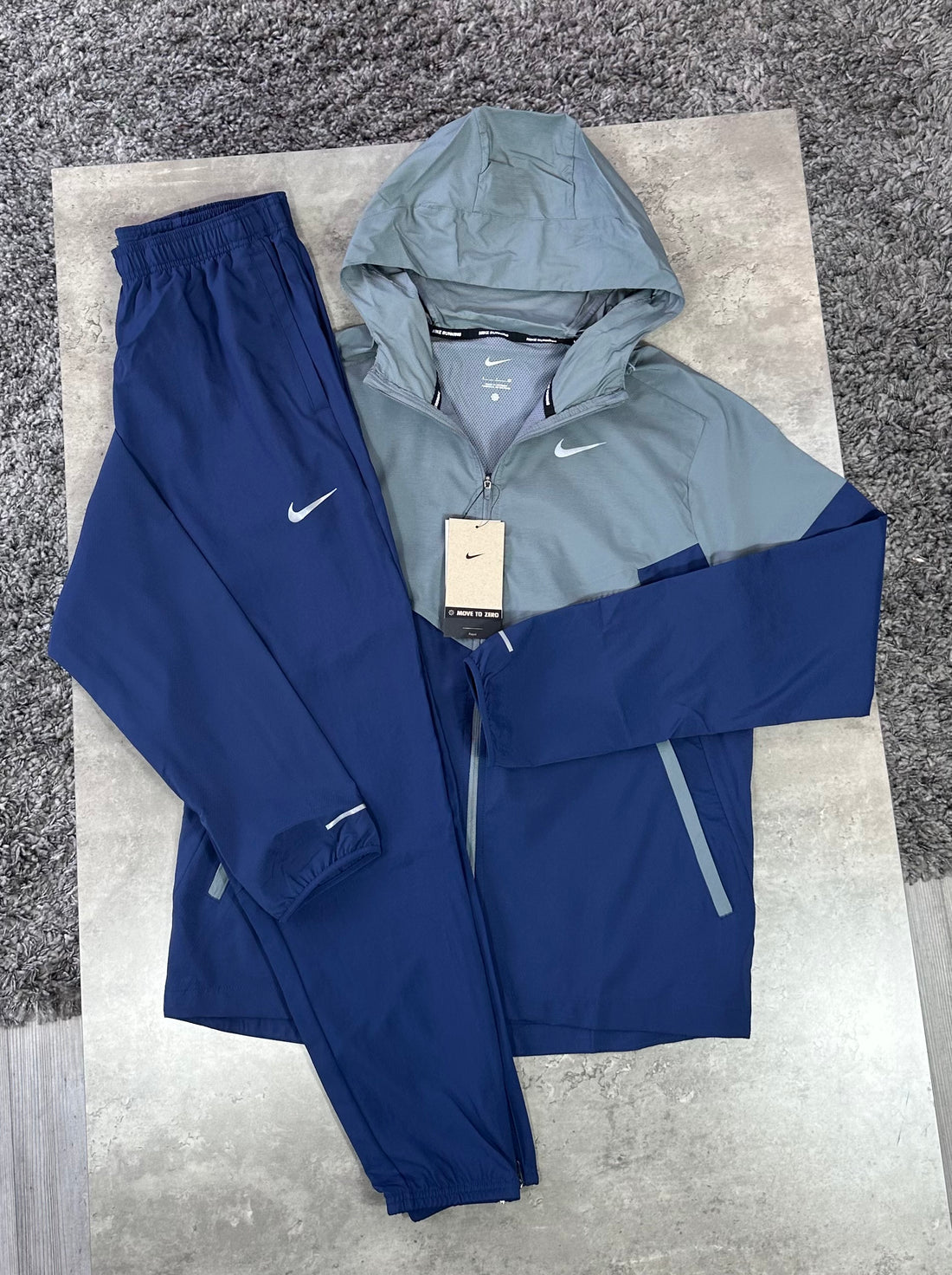 NIKE WINDRUNNER TRACKSUIT - NAVY / GREY