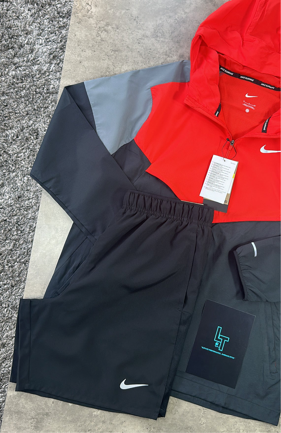 NIKE WINDRUNNER SET - RED/GREY/BLACK