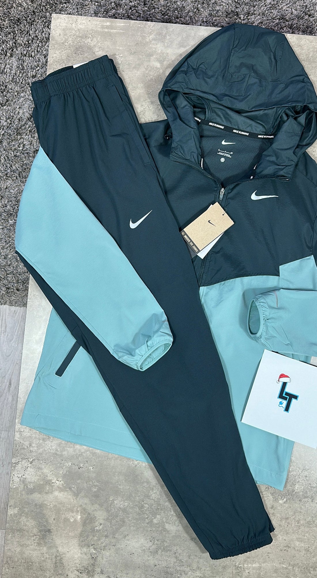NIKE WINDRUNNER TRACKSUIT - CANNON / SEAWEED