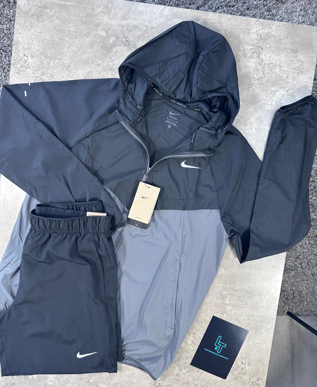 NIKE STRIDE SET - BLACK/GREY
