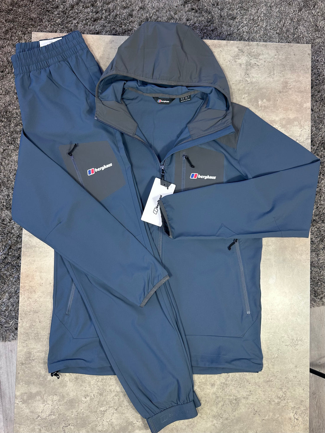 BERGHAUS WOVEN TRACKSUIT - NAVY / DARK GREY