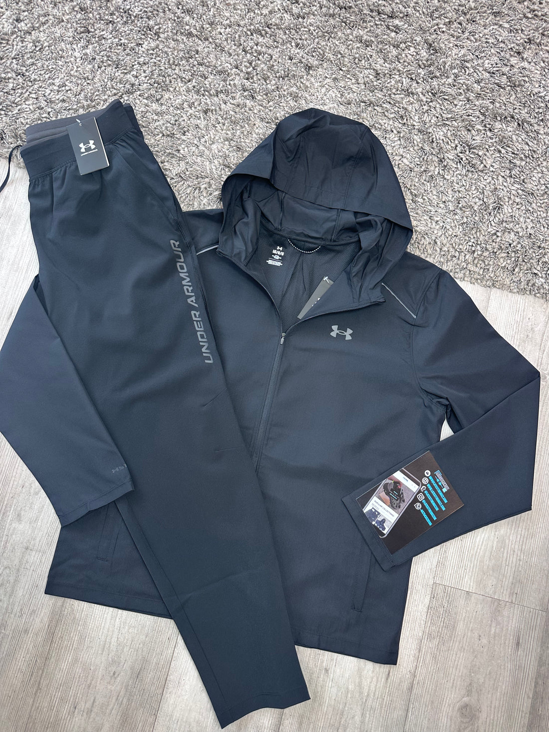 UNDER ARMOUR LAUNCH TRACKSUIT - BLACK