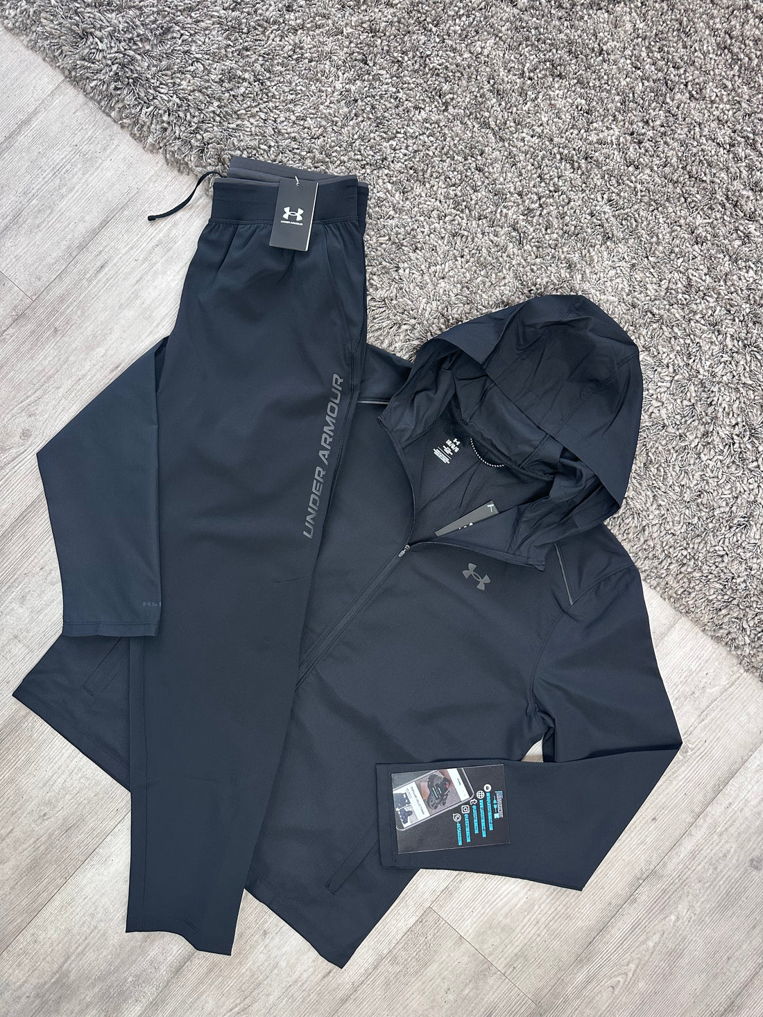 UNDER ARMOUR LAUNCH TRACKSUIT - BLACK